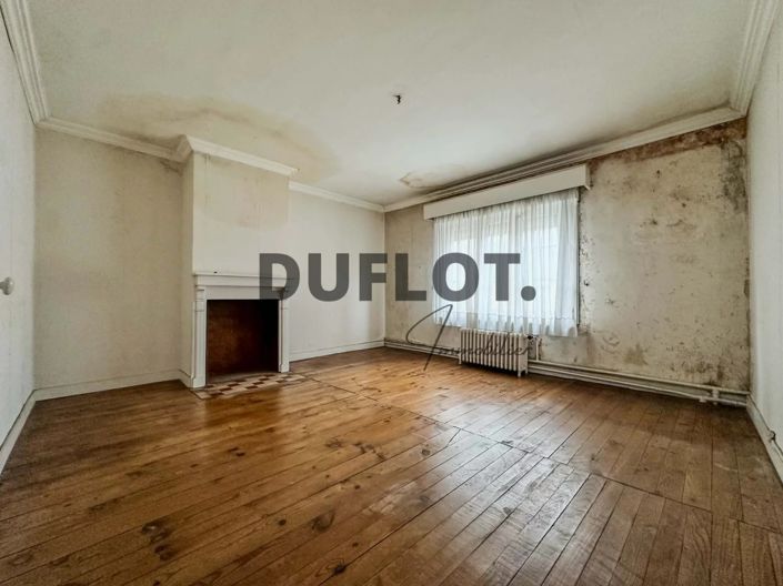 Image No.8-3 Bed House for sale
