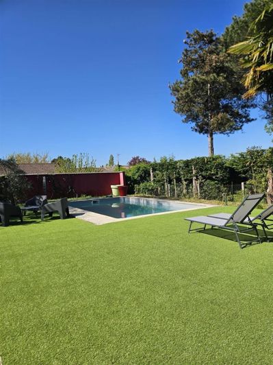 Image No.3-4 Bed House for sale