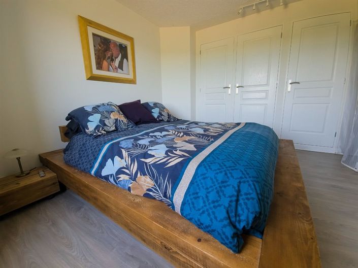 Image No.6-3 Bed House for sale
