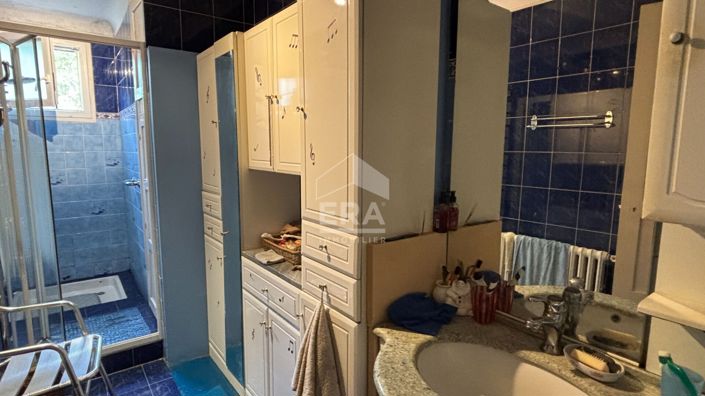 Image No.7-3 Bed House for sale