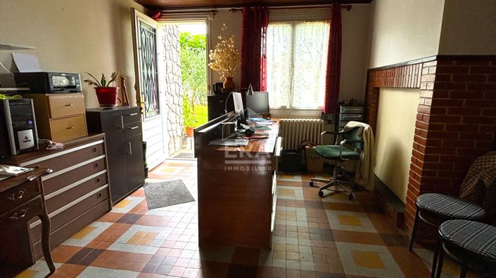 Image No.8-3 Bed House for sale