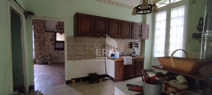 Image No.6-2 Bed House for sale