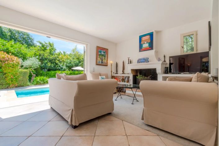 Image No.9-4 Bed House for sale