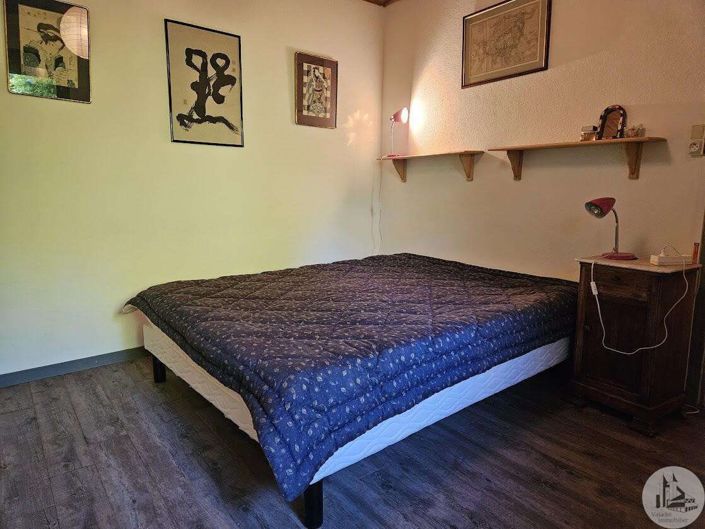 Image No.16-4 Bed House for sale