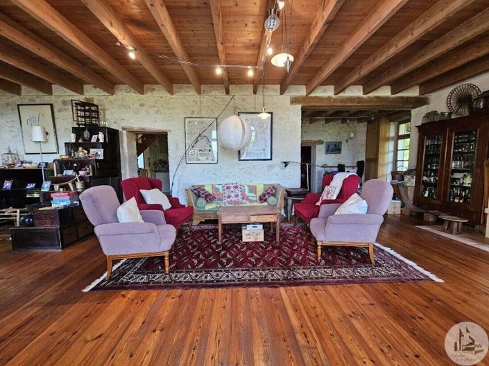 Image No.6-4 Bed House for sale
