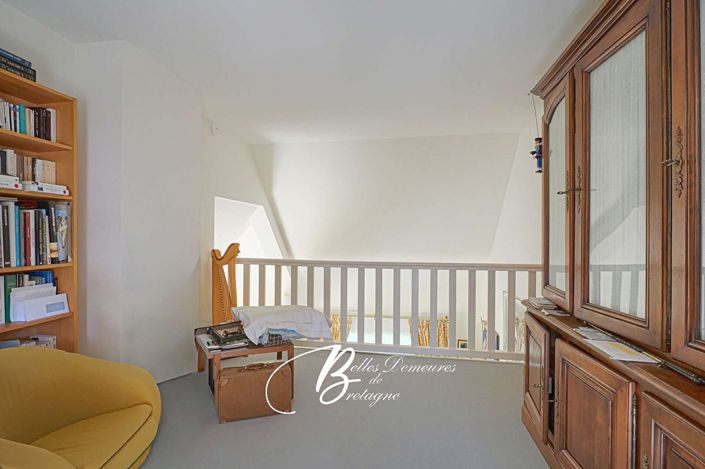 Image No.15-4 Bed House for sale
