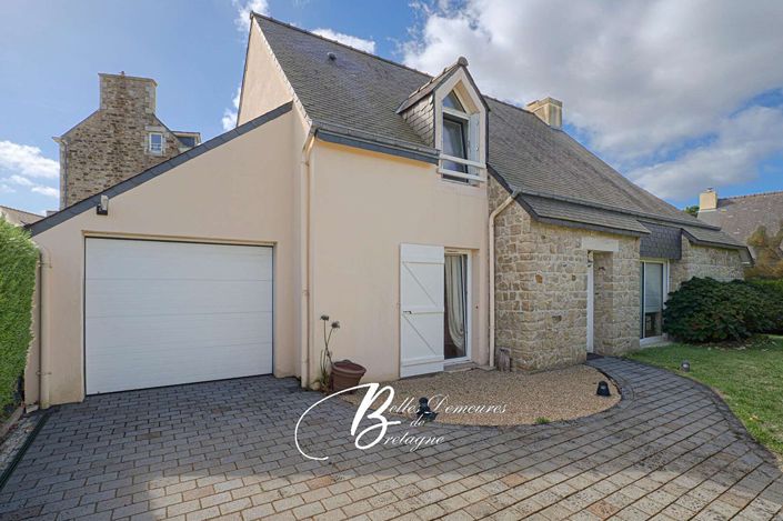 Image No.20-4 Bed House for sale