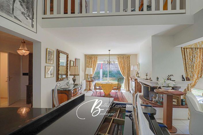 Image No.4-4 Bed House for sale