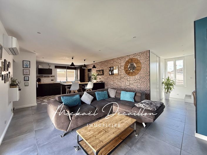 Image No.3-3 Bed House for sale