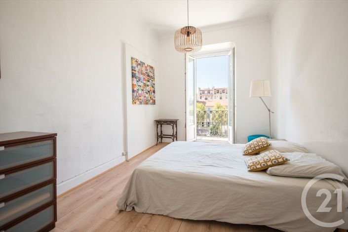 Image No.4-5 Bed Apartment for sale