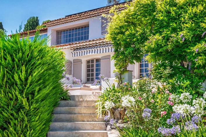 Image No.6-Maison de 4 chambres à vendre à Grasse