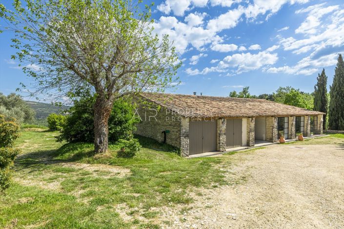 Image No.8-Propriété de 26 chambres à vendre à Oppedette