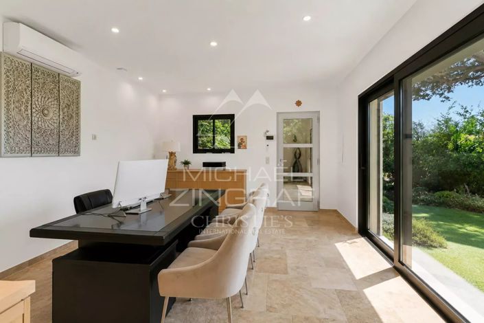Image No.7-4 Bed House for sale