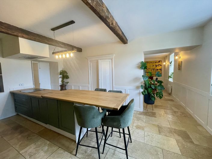 Image No.10-4 Bed House for sale