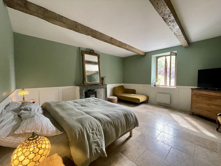 Image No.16-4 Bed House for sale