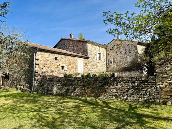 Image No.3-4 Bed House for sale