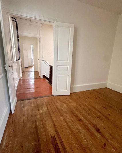 Image No.6-Apartment for sale