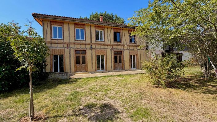 Image No.10-4 Bed House for sale