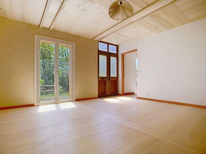 Image No.15-4 Bed House for sale