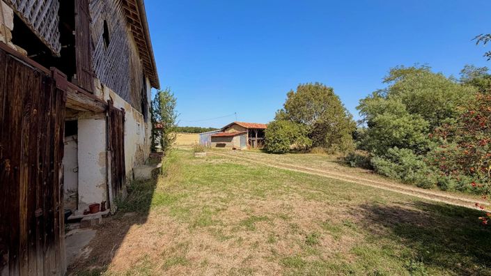 Image No.28-4 Bed House for sale