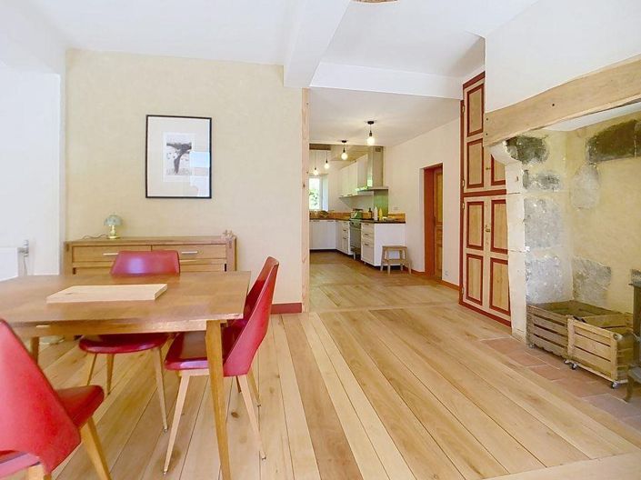 Image No.6-4 Bed House for sale