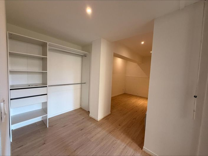 Image No.5-Appartement de 2 chambres à vendre à Auch