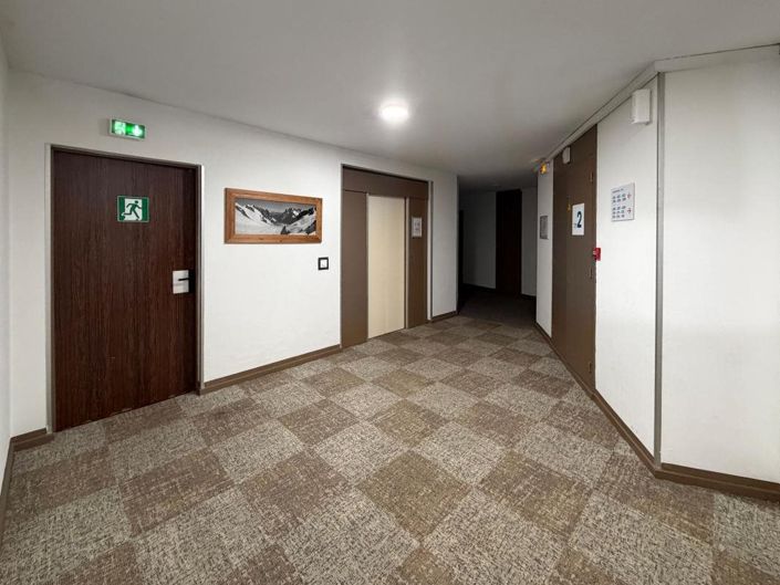 Image No.18-Apartment for sale
