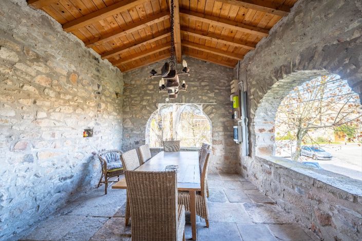 Image No.10-5 Bed House for sale