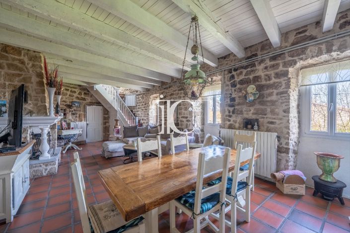 Image No.12-5 Bed House for sale