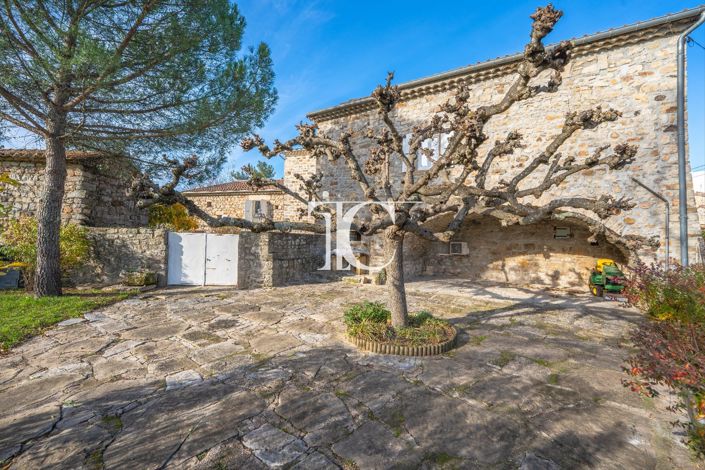 Image No.20-5 Bed House for sale