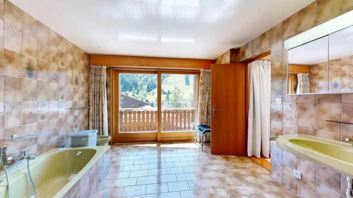 Image No.22-6 Bed Apartment for sale
