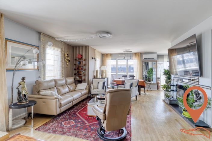 Image No.17-4 Bed Apartment for sale