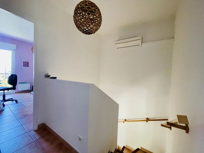 Image No.11-3 Bed Apartment for sale