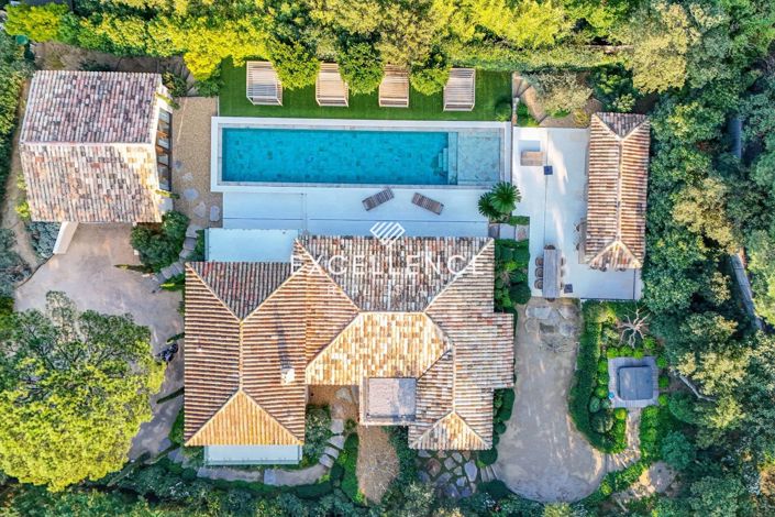 Image No.2-6 Bed Property for sale