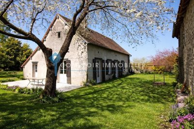 1 - Pacy-sur-Eure, Maison