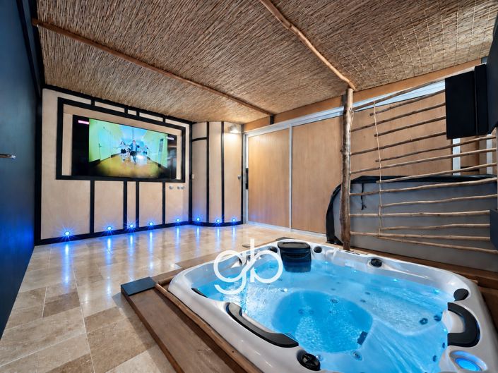Image No.7-13 Bed House for sale