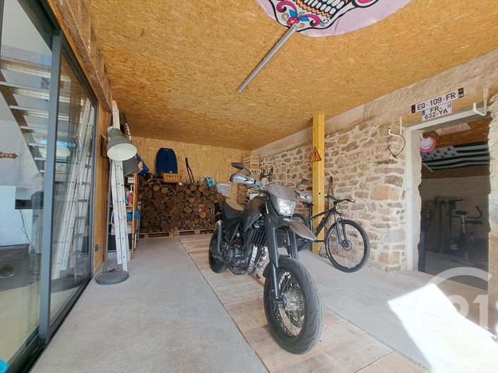 Image No.16-4 Bed House for sale