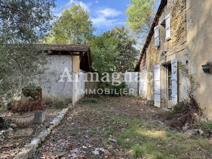 Image No.17-3 Bed House for sale