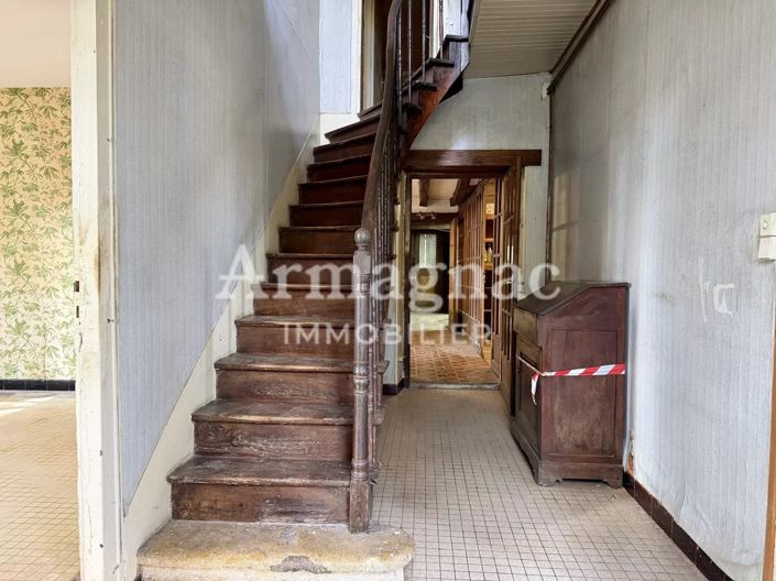 Image No.2-3 Bed House for sale