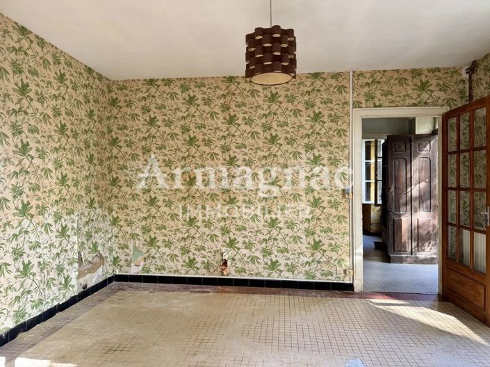Image No.3-3 Bed House for sale