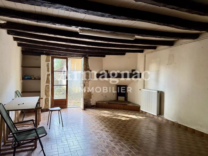 Image No.6-3 Bed House for sale
