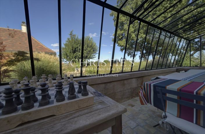 Image No.10-4 Bed House for sale