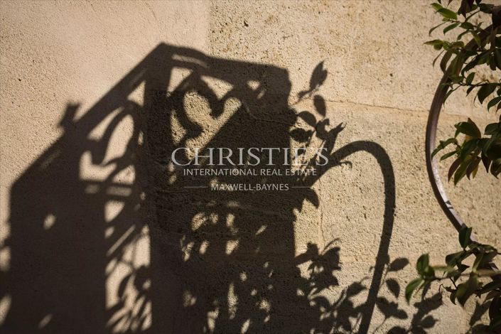 Image No.27-4 Bed House for sale