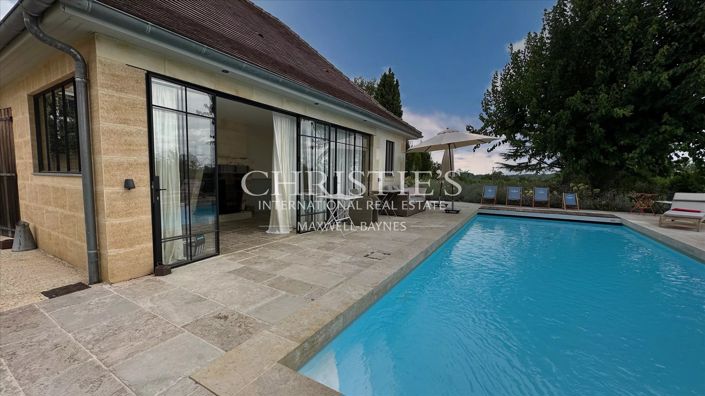 Image No.30-4 Bed House for sale