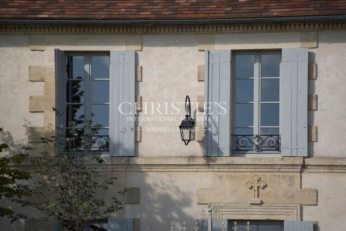 Image No.40-4 Bed House for sale