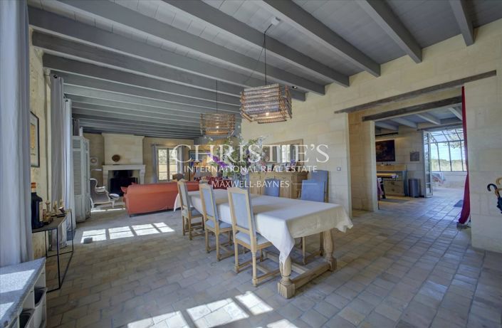 Image No.7-4 Bed House for sale