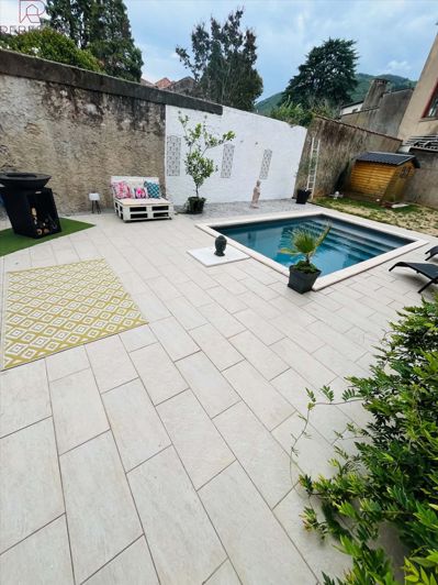 Image No.17-4 Bed House for sale