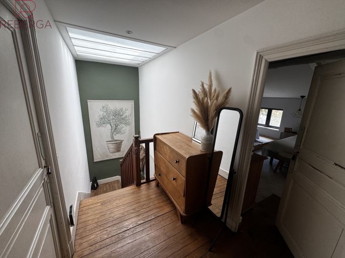 Image No.23-4 Bed House for sale