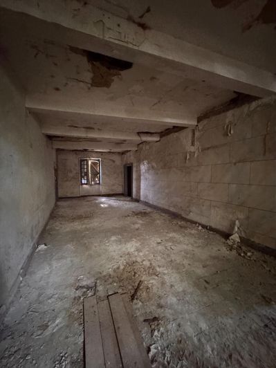 Image No.11-6 Bed House for sale