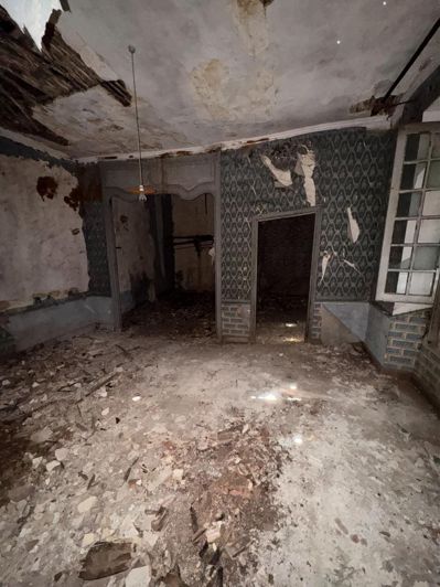 Image No.12-6 Bed House for sale